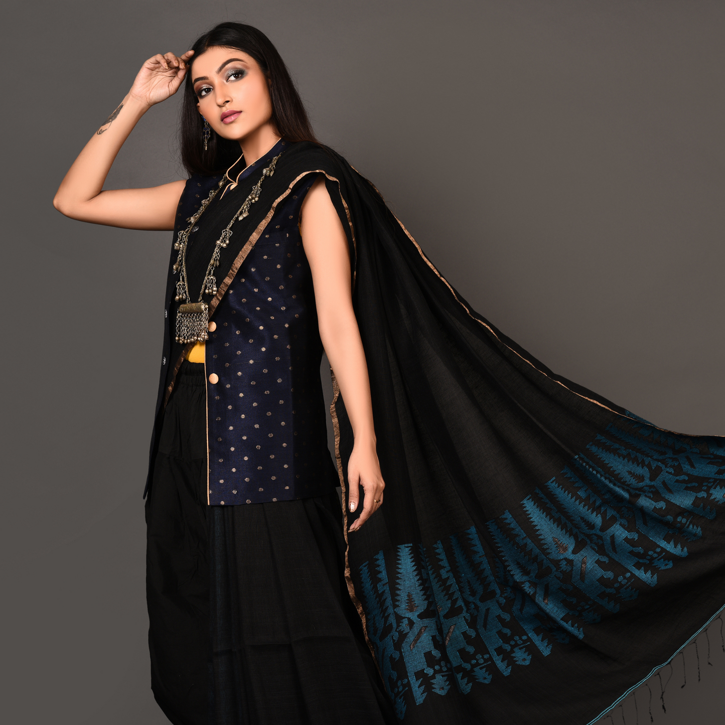 Beautiful Black Jamdani Linen Cotton Saree
